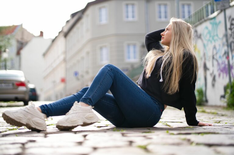Sesja fotograficzna na starym rynku w Poznaniu